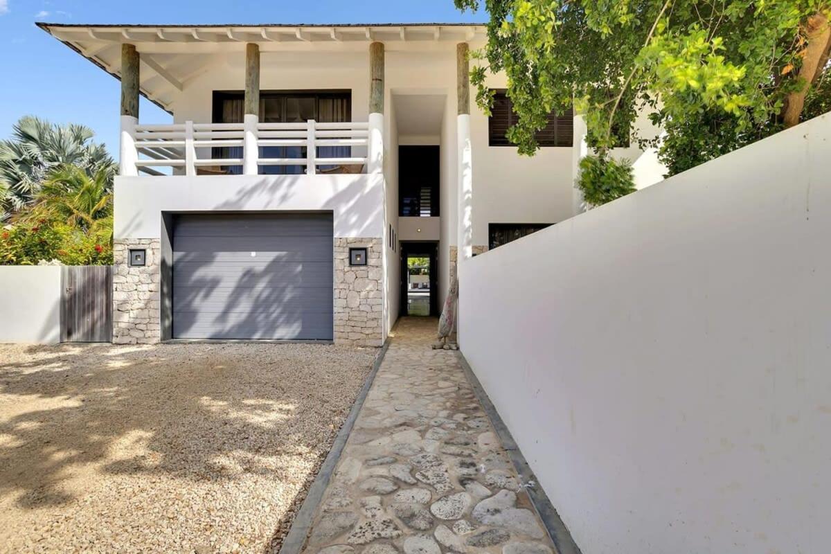 Kas Flamingo With Private Pool In Punt Vierkant 克拉伦代克 外观 照片